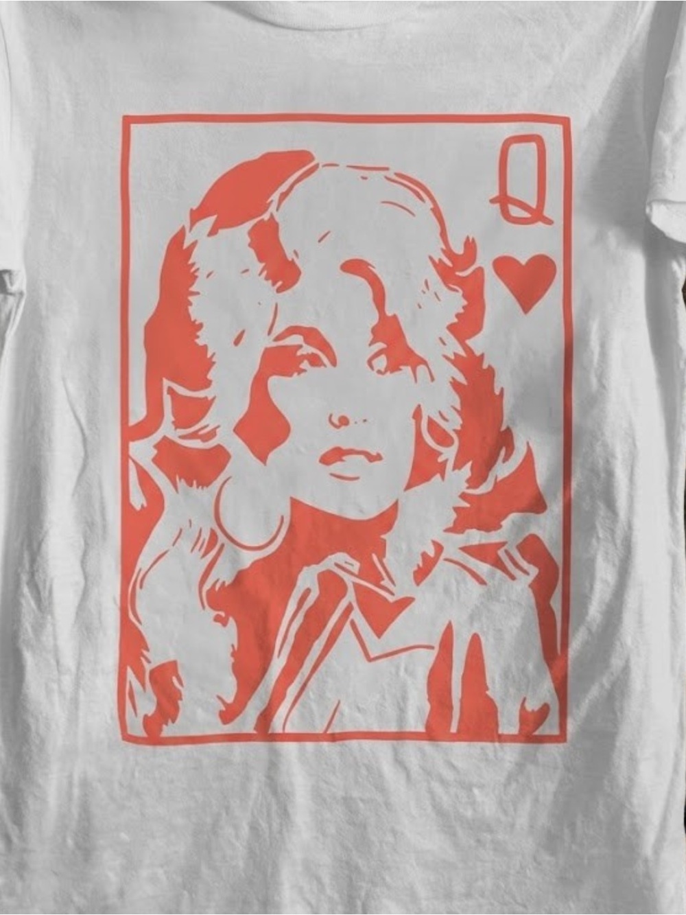 Dolly Parton Queen of Hearts Country Music fans Tee Miss Our Legend T-shirt - Picture 2 of 6